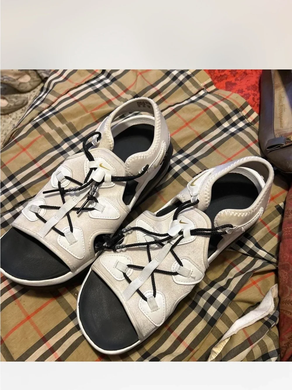 Nike Women's White and Black Sport Sandals with Elastic Toggle Lacing